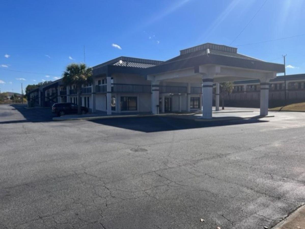 Dublin Inn And Suites Εξωτερικό φωτογραφία