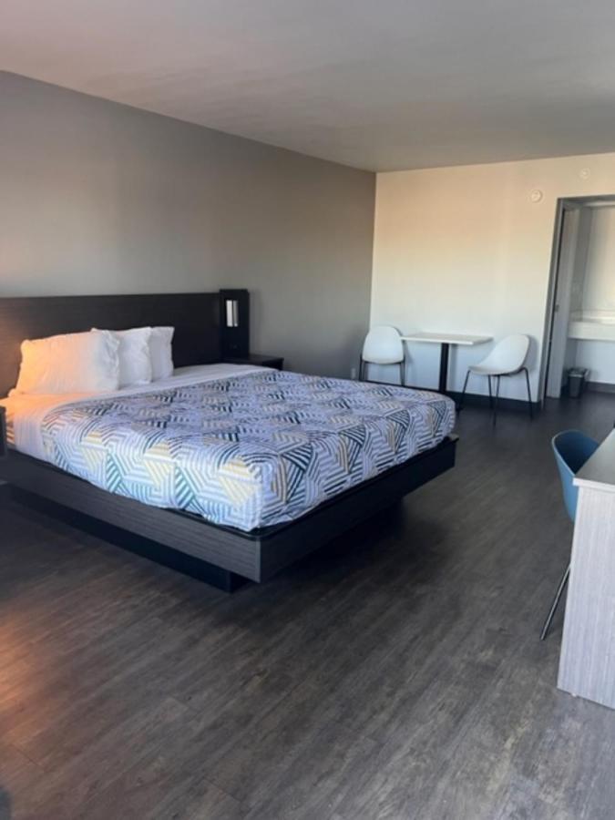 Dublin Inn And Suites Εξωτερικό φωτογραφία