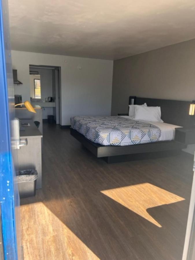 Dublin Inn And Suites Εξωτερικό φωτογραφία